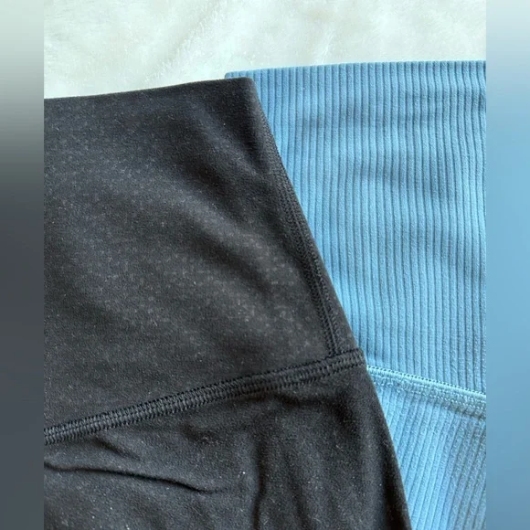 Lululemon Align Crop Leggings Lot of 2!!! - Picture 5 of 7